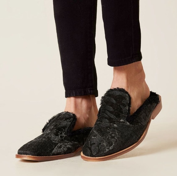 Boho Chic Free People Mules - Picture 4 of 6